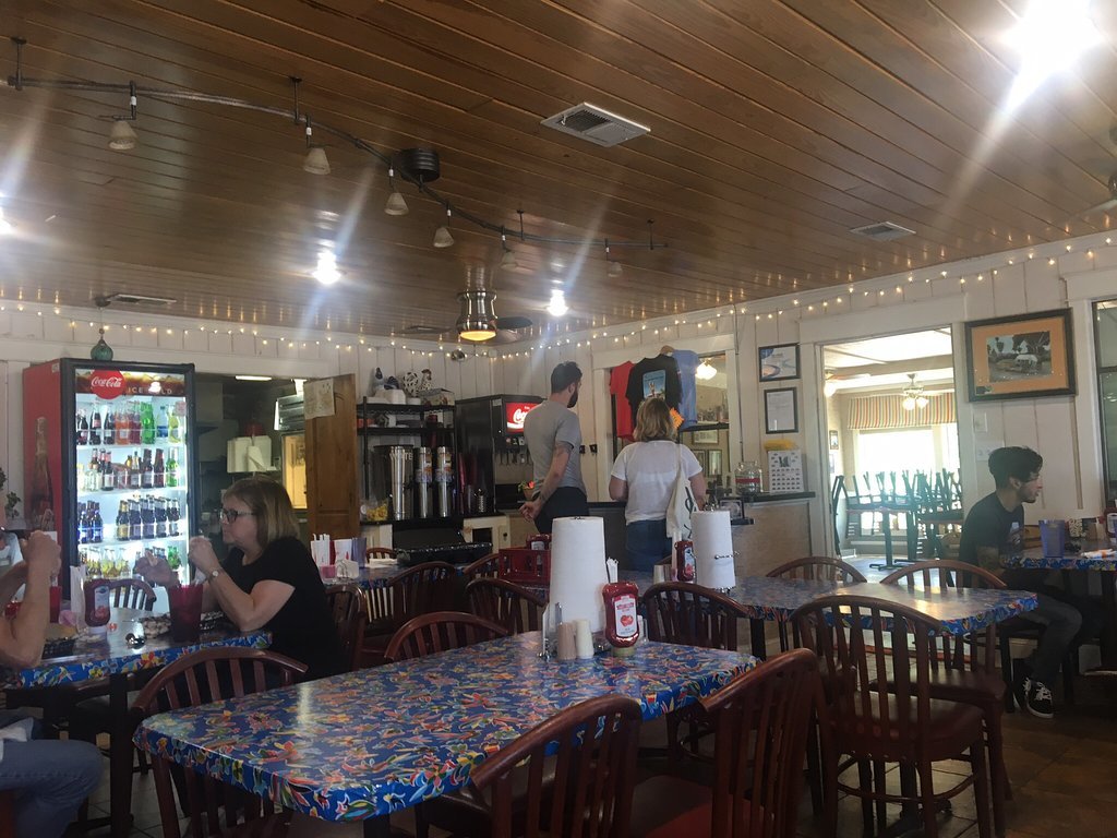 Hoover`s Valley Country Cafe